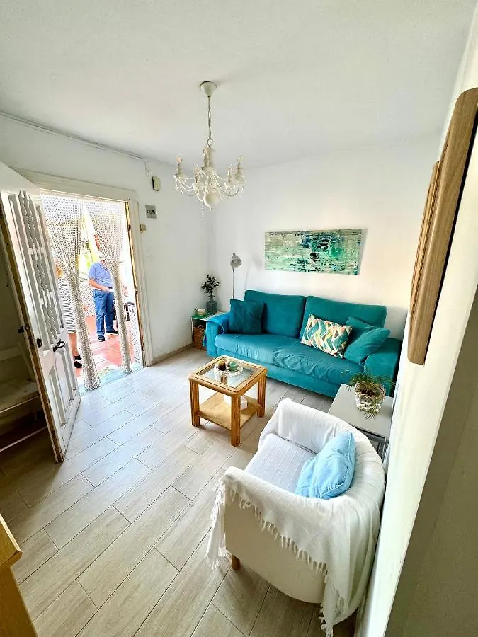Casa En Pleno Centro De La Cala De Mijas By Holidays2Rent