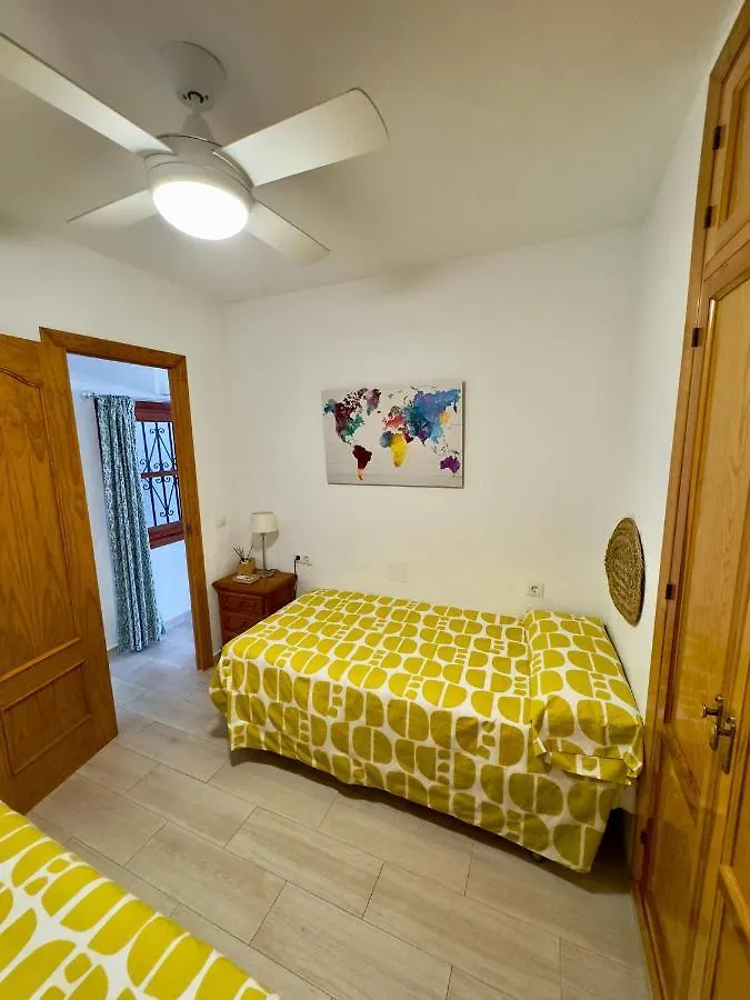 Casa En Pleno Centro De La Cala De Mijas By Holidays2Rent 펜션
